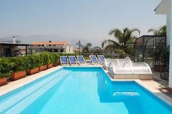 Hotel La Sorgente Hs Paestum