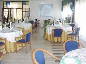 Hotell La Sorgente Hs Paestum